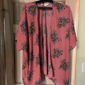 Gently loved boutique flower kimono.